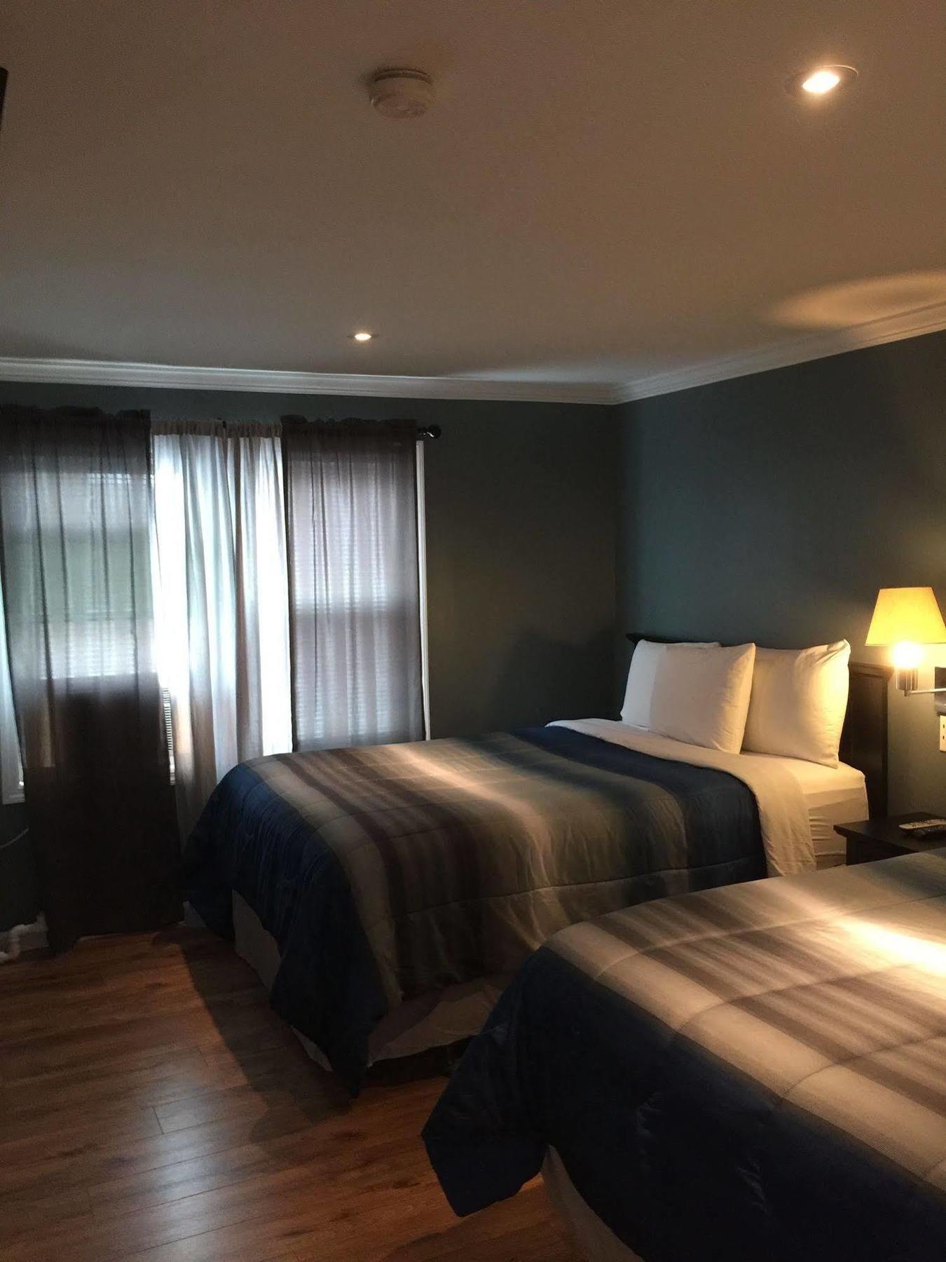 Jones Beach Hotel Wantagh Exterior foto